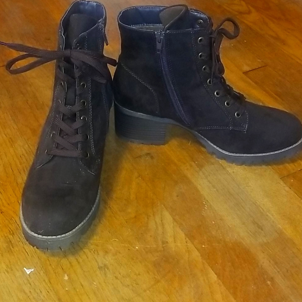 Bamboo boots